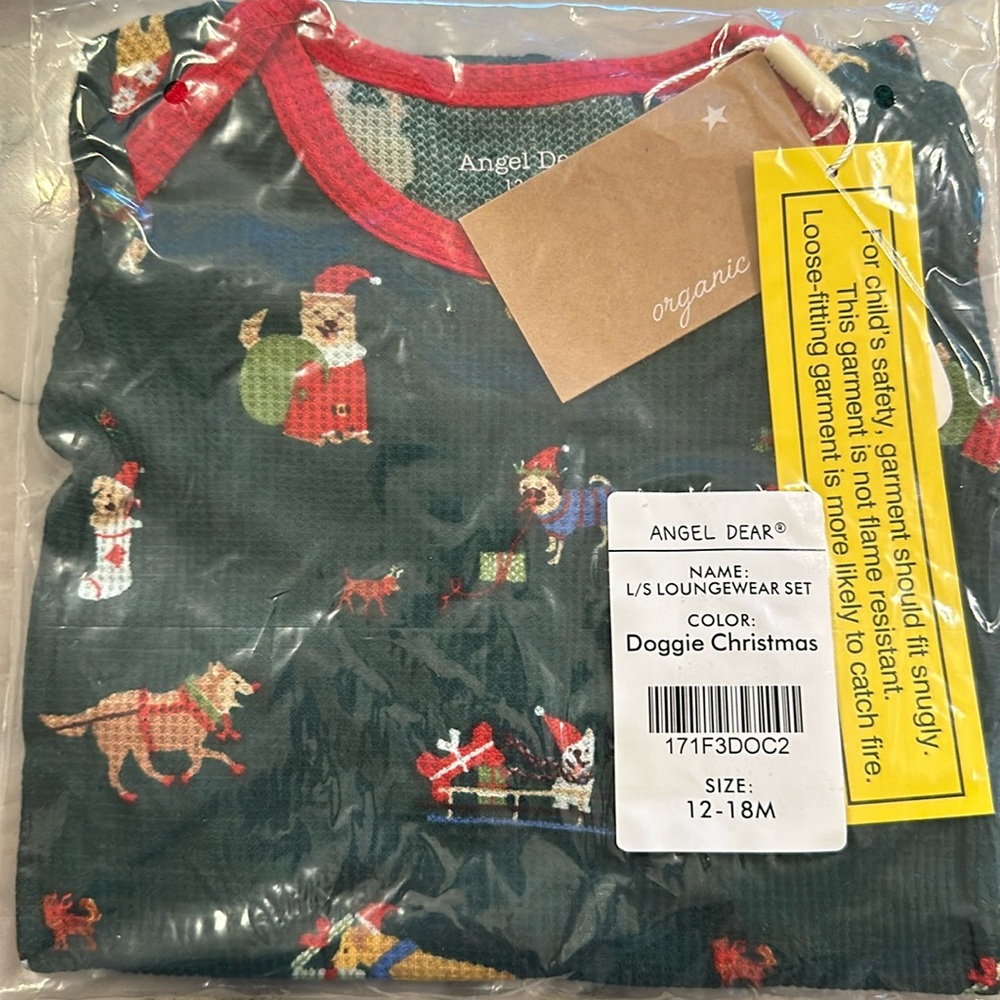 Angel Dear Long Sleeved loungewear set Doggie Christmas 12-18M